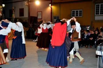 Centro y Anzar, de Telde, en el III Festival Folclórico Herencias (Foto Francisco Javier Santana)